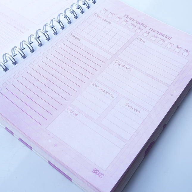 Cuaderno con Hojas Lila | Creatividad y Estilo