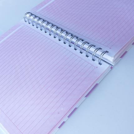 Cuaderno con Hojas Lila | Creatividad y Estilo